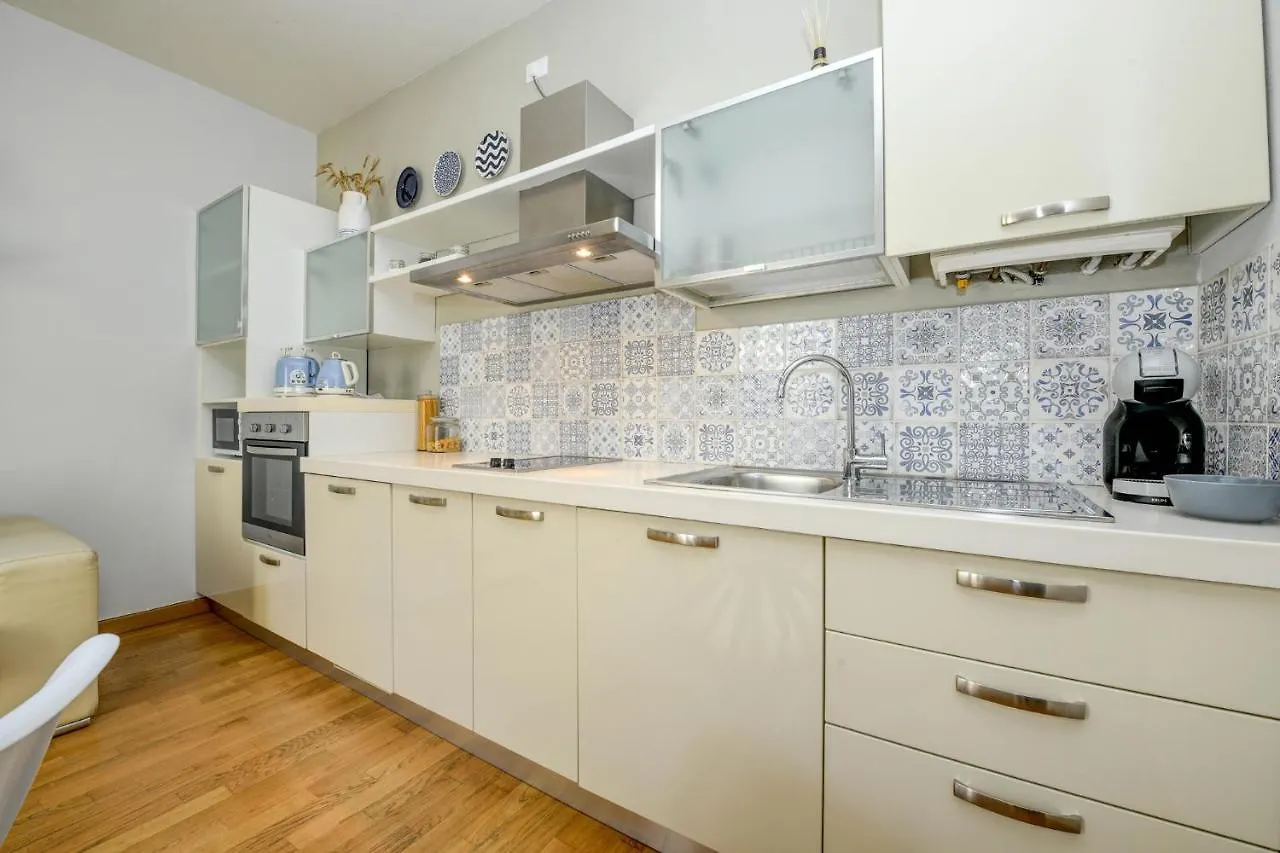 Apartamento Happy Terrace - Town Centre Desenzano del Garda